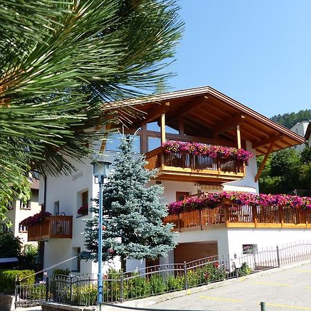 Apartments Dolomie Urtijëi Buitenkant foto