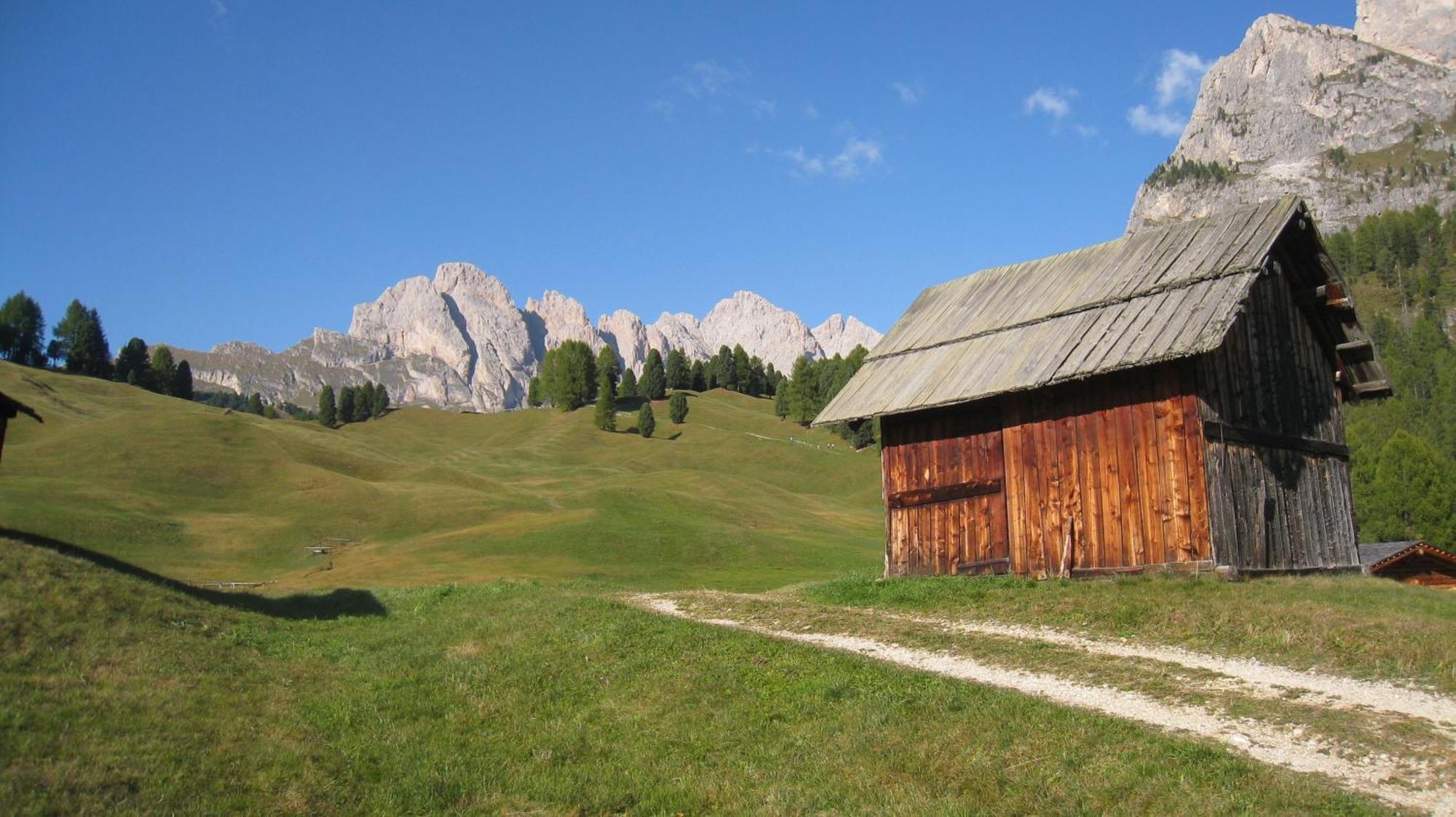 Apartments Dolomie Urtijëi Buitenkant foto